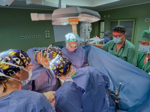 El Hospital La Candelaria renueva la acreditación que certifica su excelencia en la realización de trasplantes hepáticos